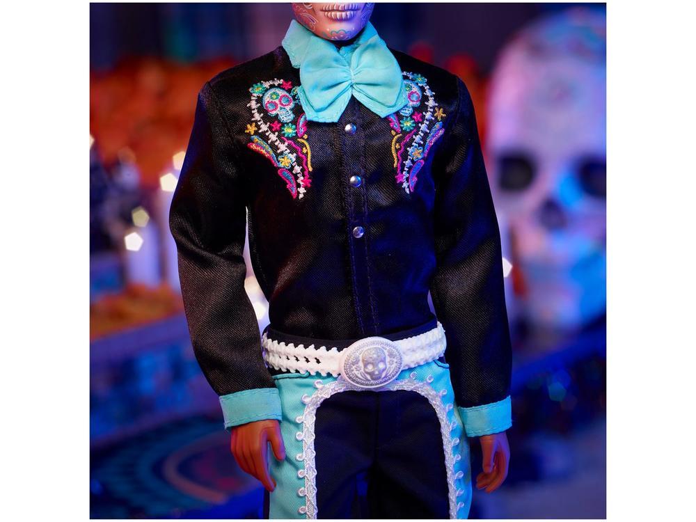 Boneco Barbie Signature Ken com Acessórios Mattel - 4