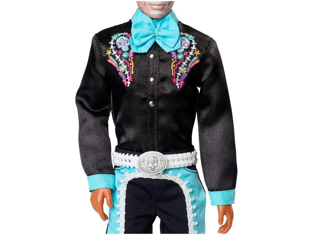 Boneco Barbie Signature Ken com Acessórios Mattel - 9