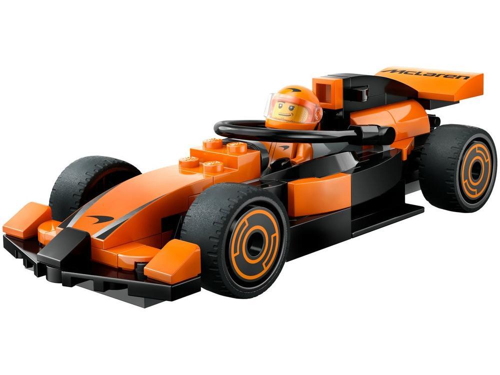 LEGO Piloto de F1 com Carro de Corrida da McLaren - 8