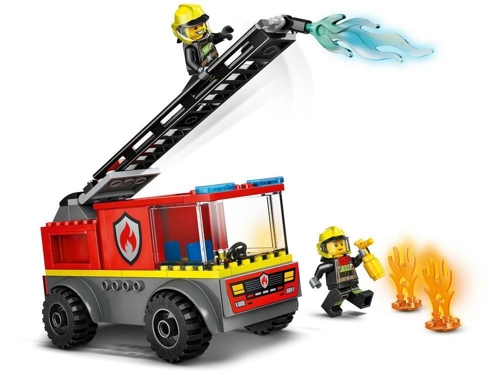 LEGO Caminhão dos Bombeiros com Escada de Combate  - 7