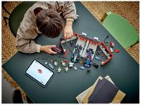 LEGO Garagem de F1 e Carros da Mercedes-AMG e  - 2