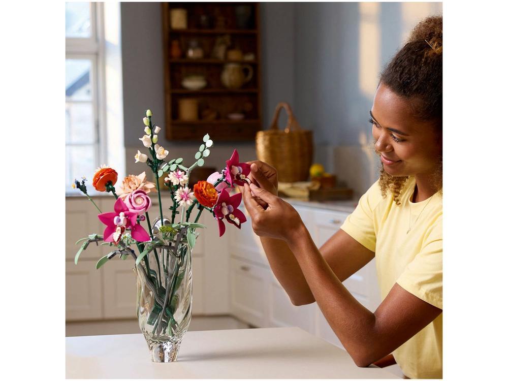 LEGO Buquê de Flores Rosas 10342 - 2