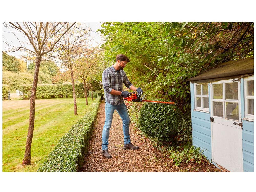 Aparador de Grama Elétrico Black+Decker 400W - 8