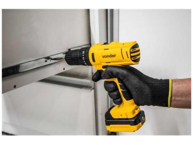 Furadeira e Parafusadeira de Impacto Vonder a Bateria 12V com Maleta 15 Peças PFV 120I - 12