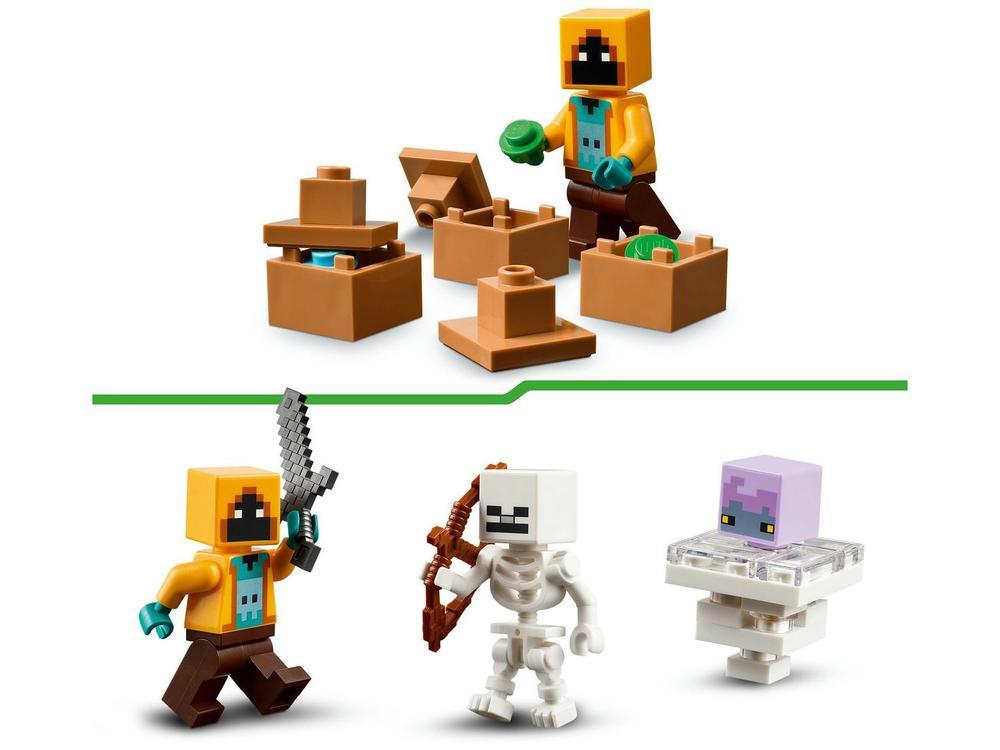 LEGO Minecraft A Câmara do Desafio 21271 322 Peças - 7