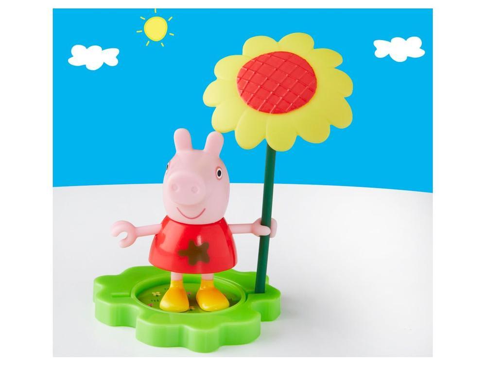 Boneca Peppa Pig Peppa na Poça de Lama  - 5