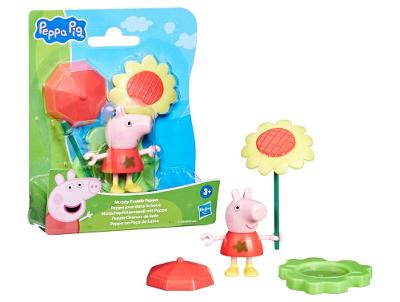 Boneca Peppa Pig Peppa na Poça de Lama 