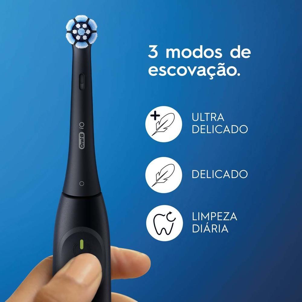 Escova de Dente Elétrica Recarregável Oral-B iO Series 2 com Acessórios - 4