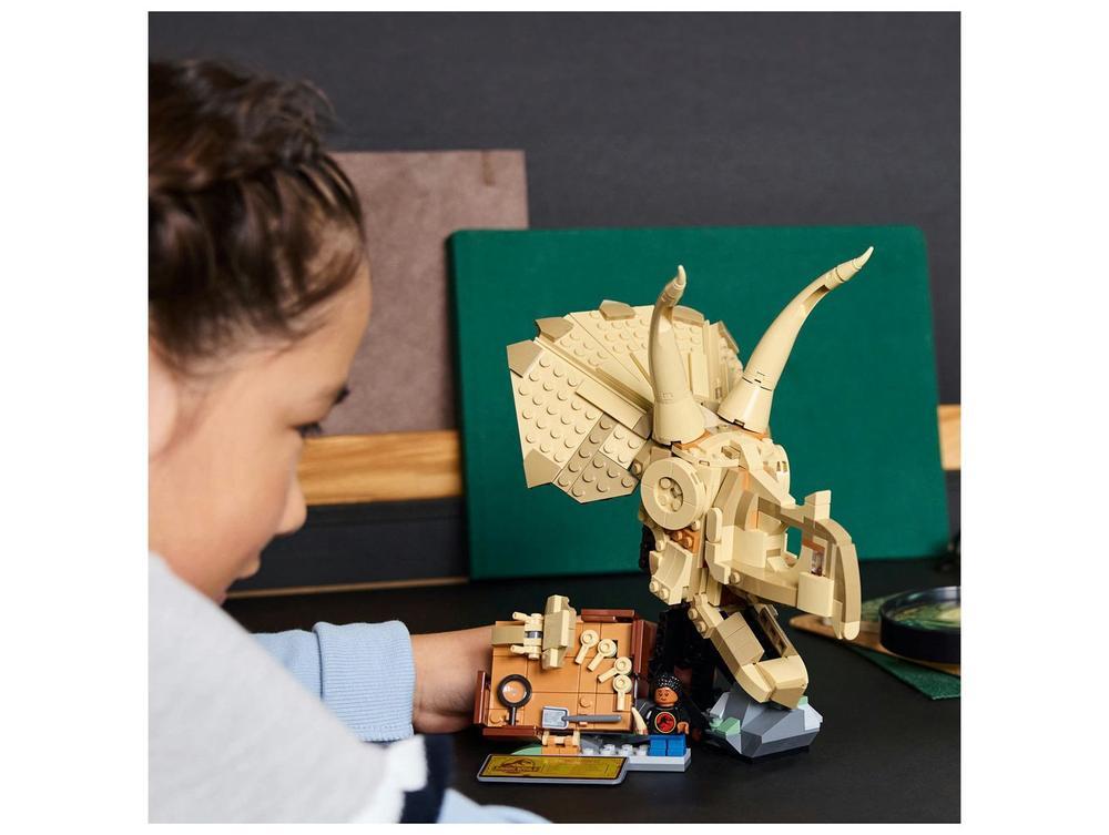 LEGO Fósseis de Dinossauros: Caveira de Triceratop - 2