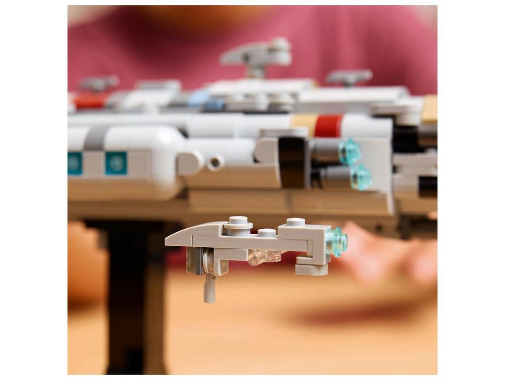 LEGO Home One Starcruiser 75405 559 Peças - 6