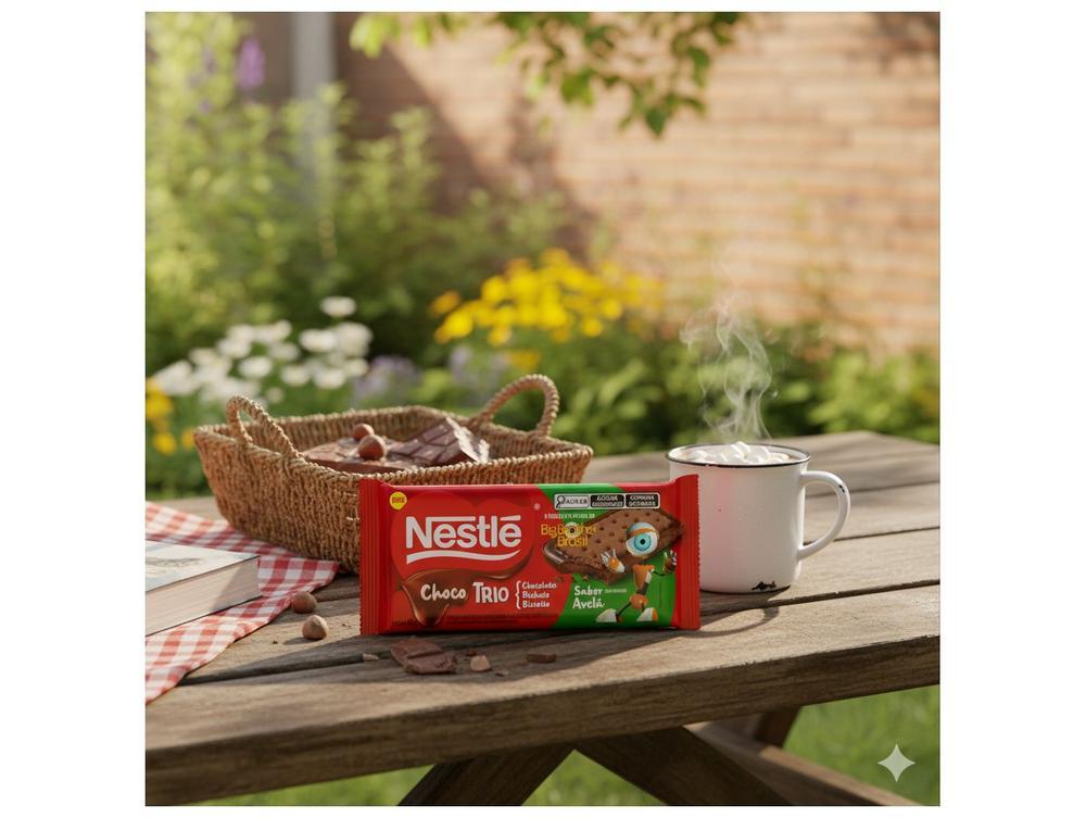 Biscoito Recheado Chocolate ao Leite com Recheio Sabor Avelã Choco Trio Nestlé 90g - 4