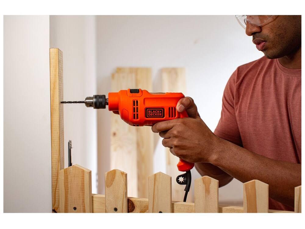 Furadeira de Impacto Black+Decker 550W BED710550 - 8