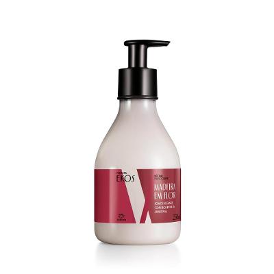 Polpa Hidratante Corporal Natura Ekos Madeira Em Flor 250ml