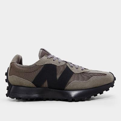 Tênis New Balance 327 V1