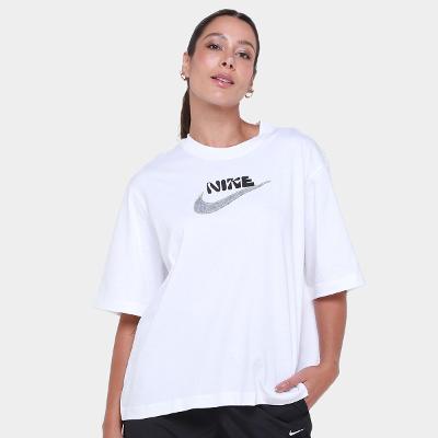Camiseta Nike Sportswear Boxy FW Feminina
