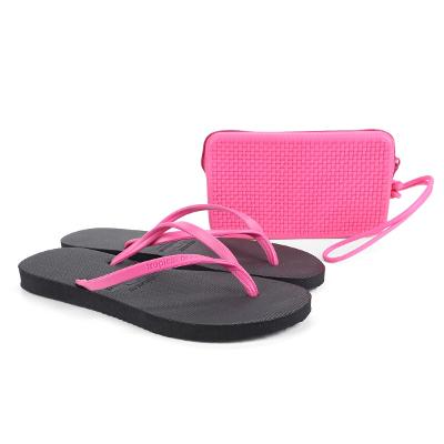 Kit Chinelo Tropical Brasil Slim e Bolsa de Mão Feminino