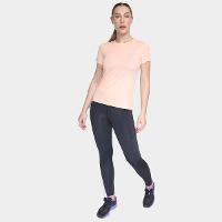 Camiseta New Balance Sport Essentials Feminina - 4