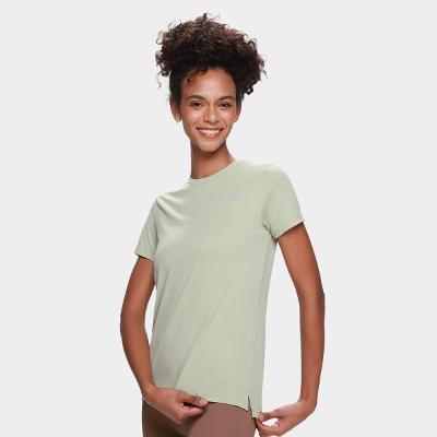 Camiseta New Balance Sport Essentials Feminina