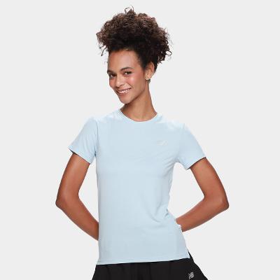 Camiseta New Balance Sport Essentials Feminina