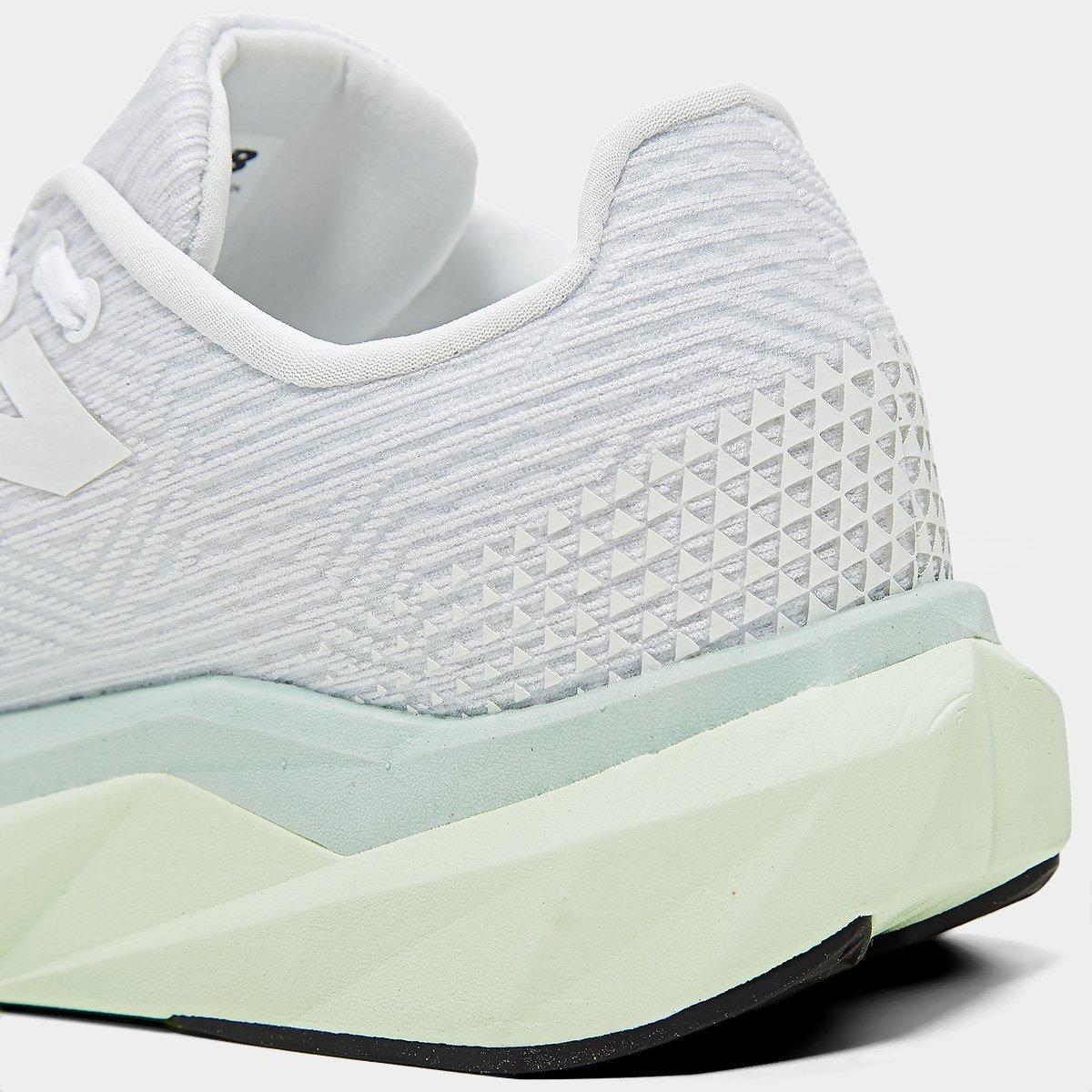 Tênis New Balance Fuelcell Propel V5 Feminino - 9