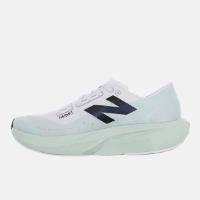 Tênis New Balance Fuelcell Rebel V4 Feminino