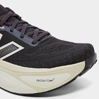 Tênis New Balance Fresh Foam X More V5 Masculino - 8