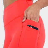 Bermuda Olympikus Corre Bolso Feminina - 3