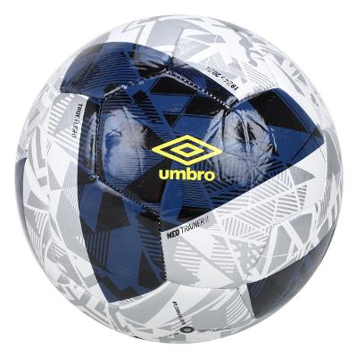 Bola de Campo Umbro Neo Trainer II