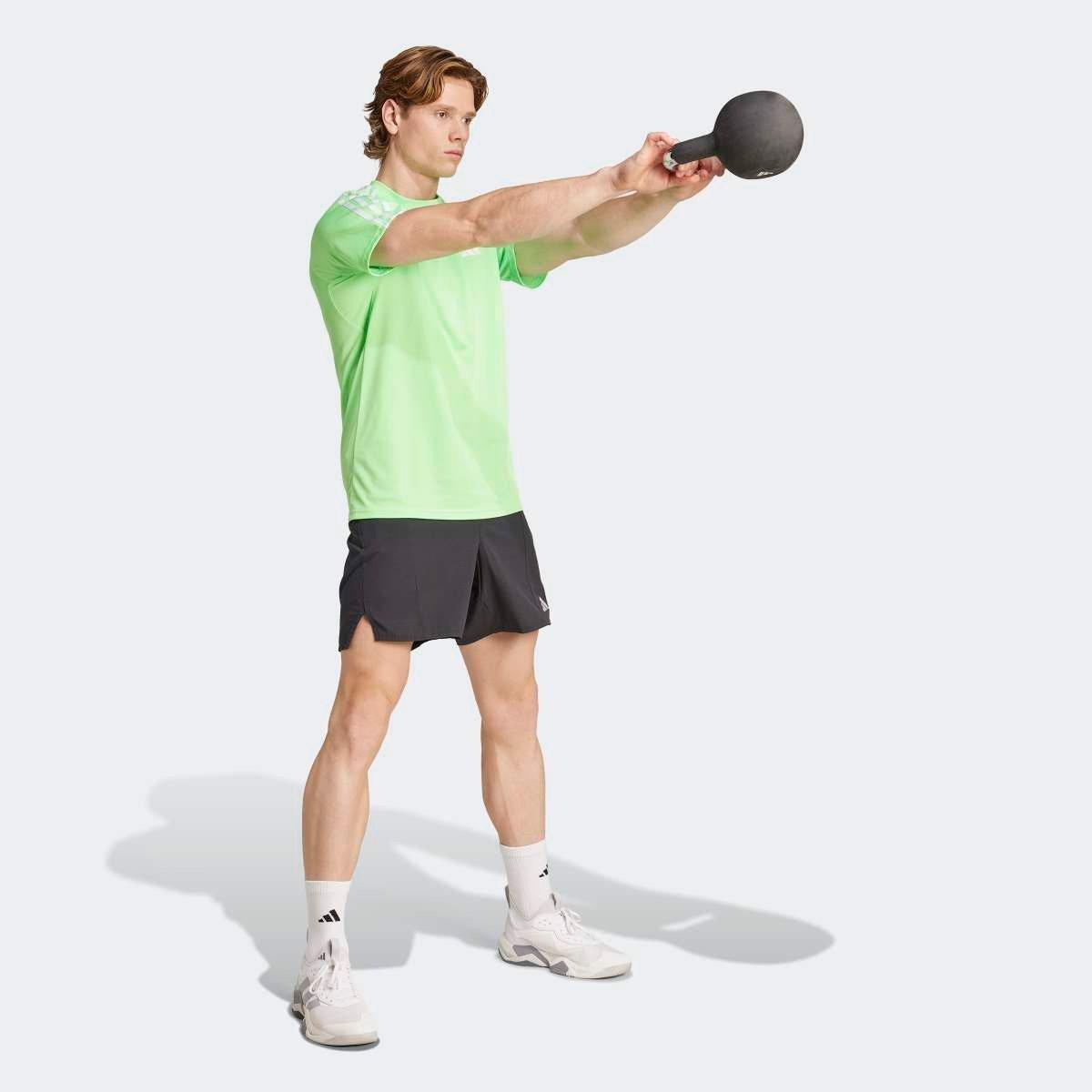 Camiseta Adidas Essentiasl 3 Listras Masculina - 5