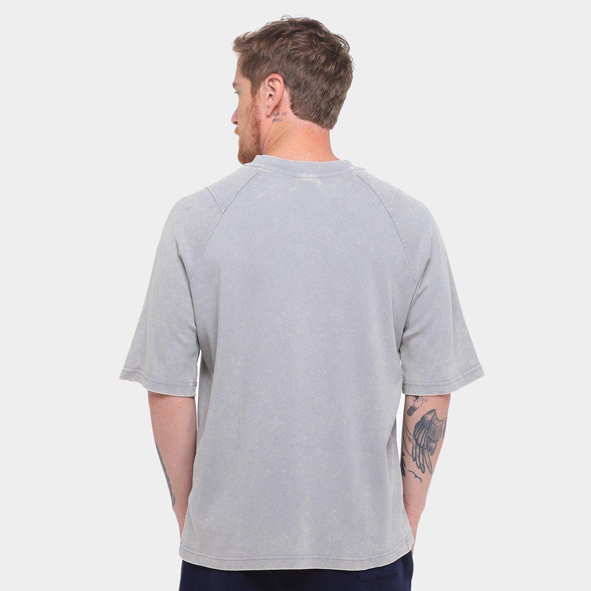 Camiseta Umbro Washed High Neck Boxy Masculino - 2