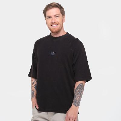 Camiseta Umbro Washed High Neck Boxy Masculino