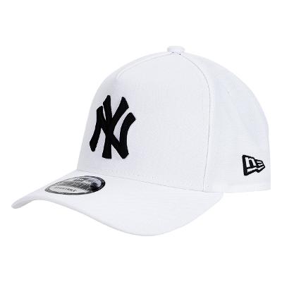 Boné New Era MBL New York Yankees Aba Curva Snapback 940