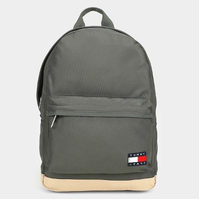 Mochila Tommy Jeans Ess Daily Dome 17 L Masculina