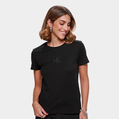 Camiseta Calvin Klein Rubber Patch Feminina