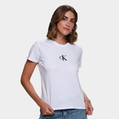 Camiseta Calvin Klein Rubber Patch Feminina