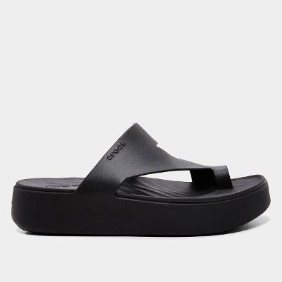 Sandália Crocs Getaway Platform Toe Loop Feminina