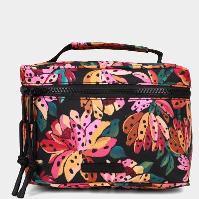 Necessaire Farm Me Leva Flor De Banana