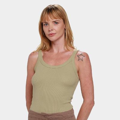 Regata Hering Slim Básica Feminina