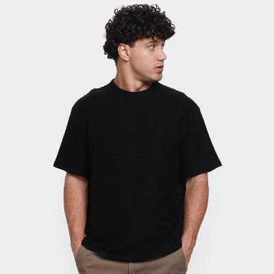 Camiseta Calvin Klein Listras Relevo Masculina