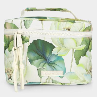 Necessaire Farm Me Leva Flor De Lotus Verano