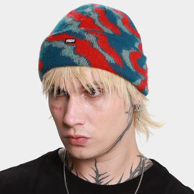 Gorro High Company Abstract