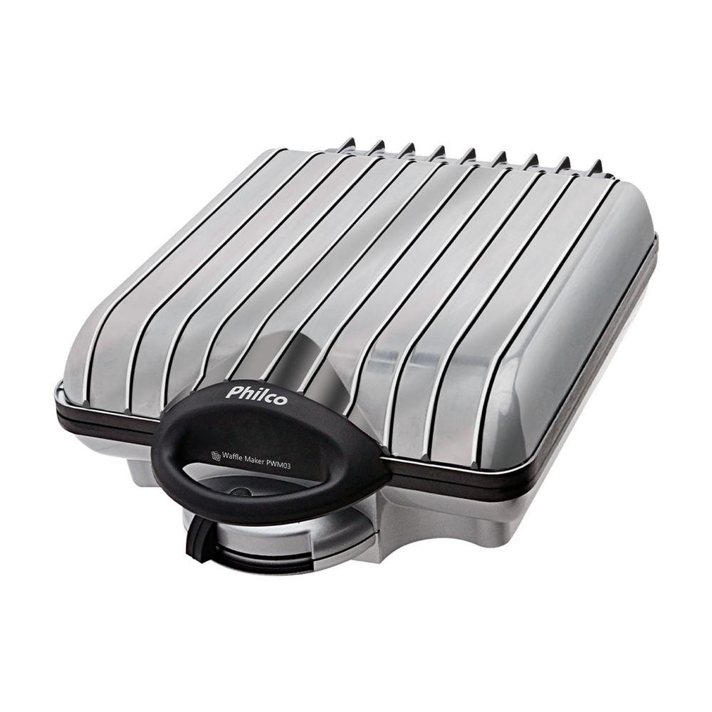 Waffle Maker Philco PWM03 4 Waffles Chapa Antiaderente - 2