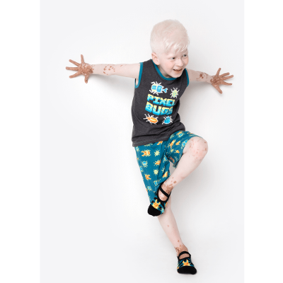 Pijama Regata Menino Teen Pixel Bugs Brilha no Escuro