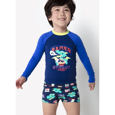 Conjunto Camiseta e Sunga com Proteção Solar Menino Dragão Street