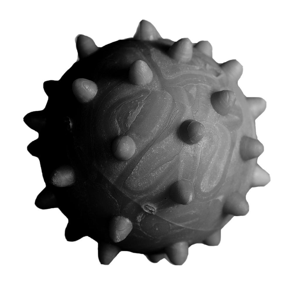 Brinquedo Bola de Borracha Maciça Extra Forte com Cravo para Cães - Tam. P - 1