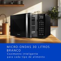 Microondas Panasonic Com SmartSense e Dupla Refeição 30L Preto - NN-GT68LBRU - 2