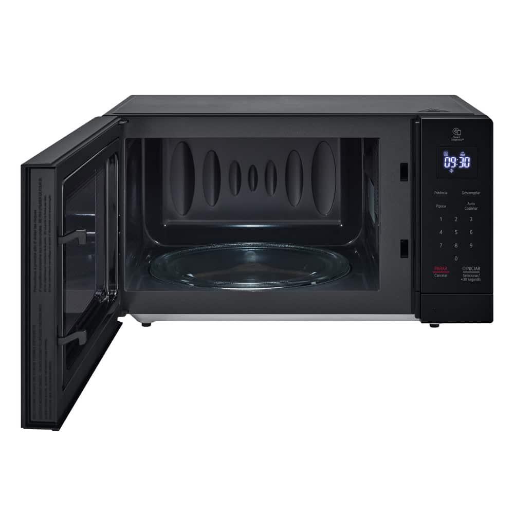Forno de Micro-ondas LG NeoChef MS3033D com Função limpa fácil e Receitas Pré-programadas - 30 litros - 2