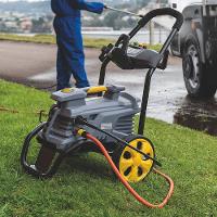 Lavadora de Alta Pressão Tramontina 2100W de Potência e 2300 Psi, Sistema Stop Total - Preta e Amarela - 2