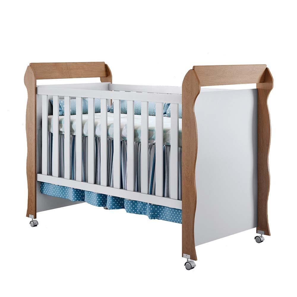 Berço Mini Cama Carolina Baby Mirelle 3 em 1 com Suporte para Mosquiteiro, Pés com Rodízios e 153,8cm de Largura - Branco/Bétula - 1