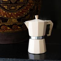 Cafeteira Italiana Wolff 300ml em Alumínio Cabo Plástico 6 Doses Bege Fosca - 4